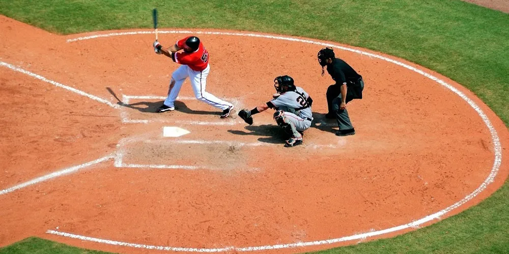 Astros-MLB-Cheating-Scandal-PR-C-SE-2-18-20 Astros have a billion-dollar PR problem