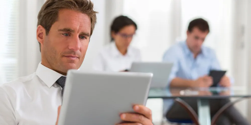 Behind in Social Media Behind in Social Media